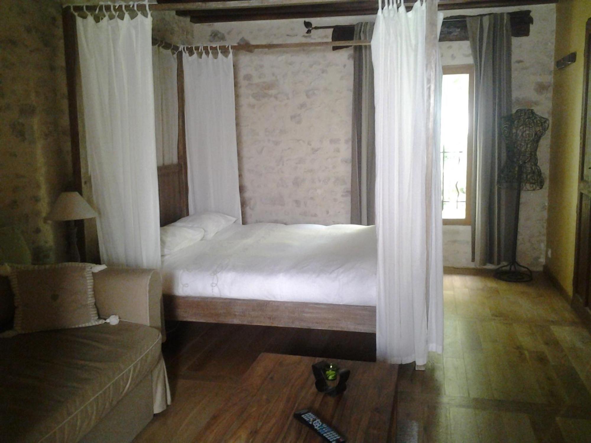 La Ferme Du Vintue Bed and Breakfast Etrechy  Kamer foto
