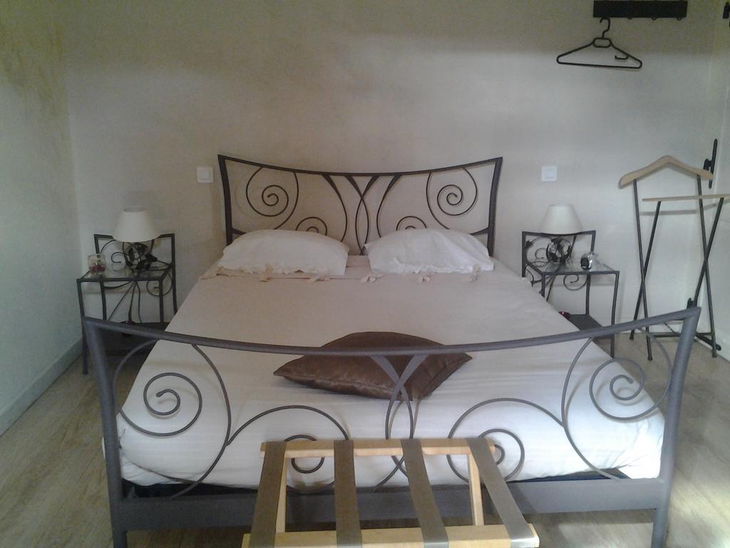 La Ferme Du Vintue Bed and Breakfast Etrechy  Kamer foto