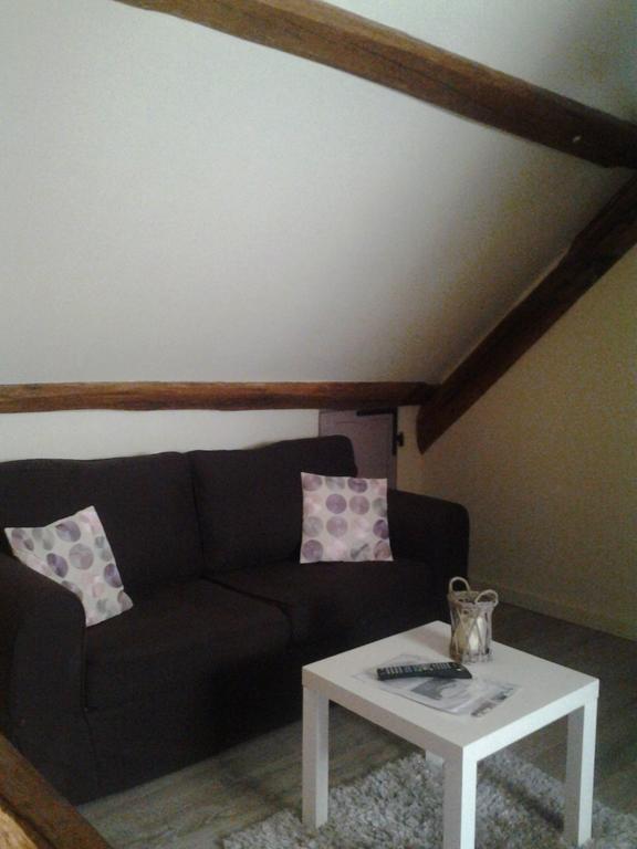 La Ferme Du Vintue Bed and Breakfast Etrechy  Kamer foto
