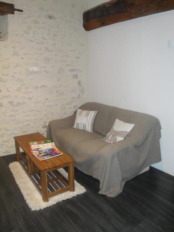 La Ferme Du Vintue Bed and Breakfast Etrechy  Buitenkant foto